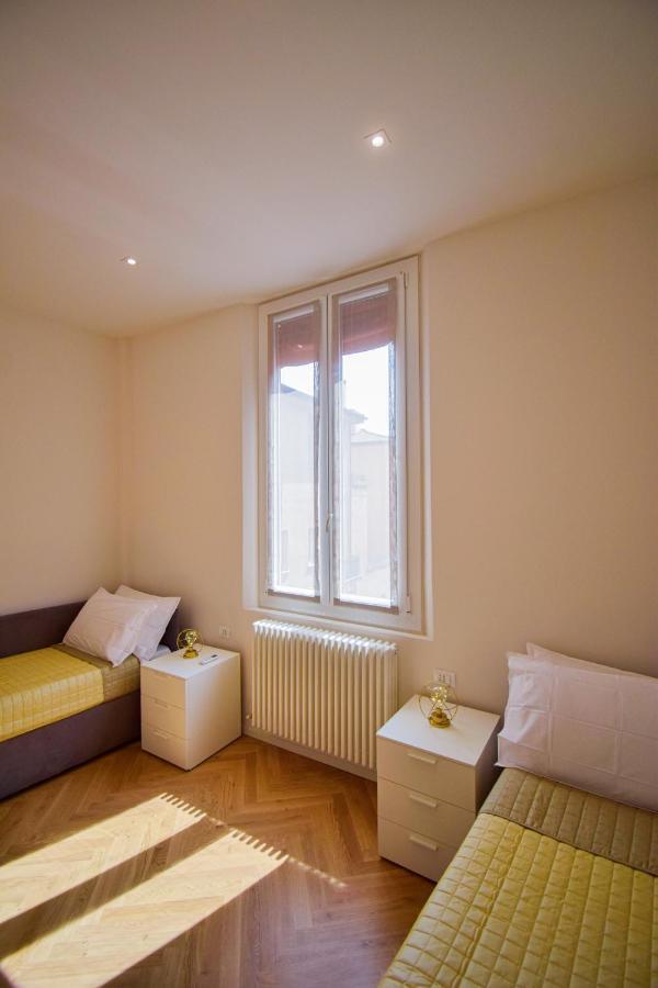 Sibilla Suite Apartment - Via Piella 14 Bologna Exterior photo